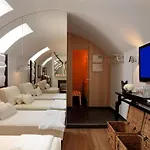 House Of Huetter- Heidelberg Suites Guesthouse